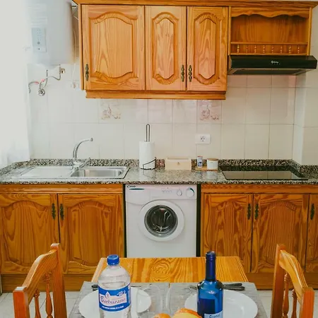 Molinos Apartament *